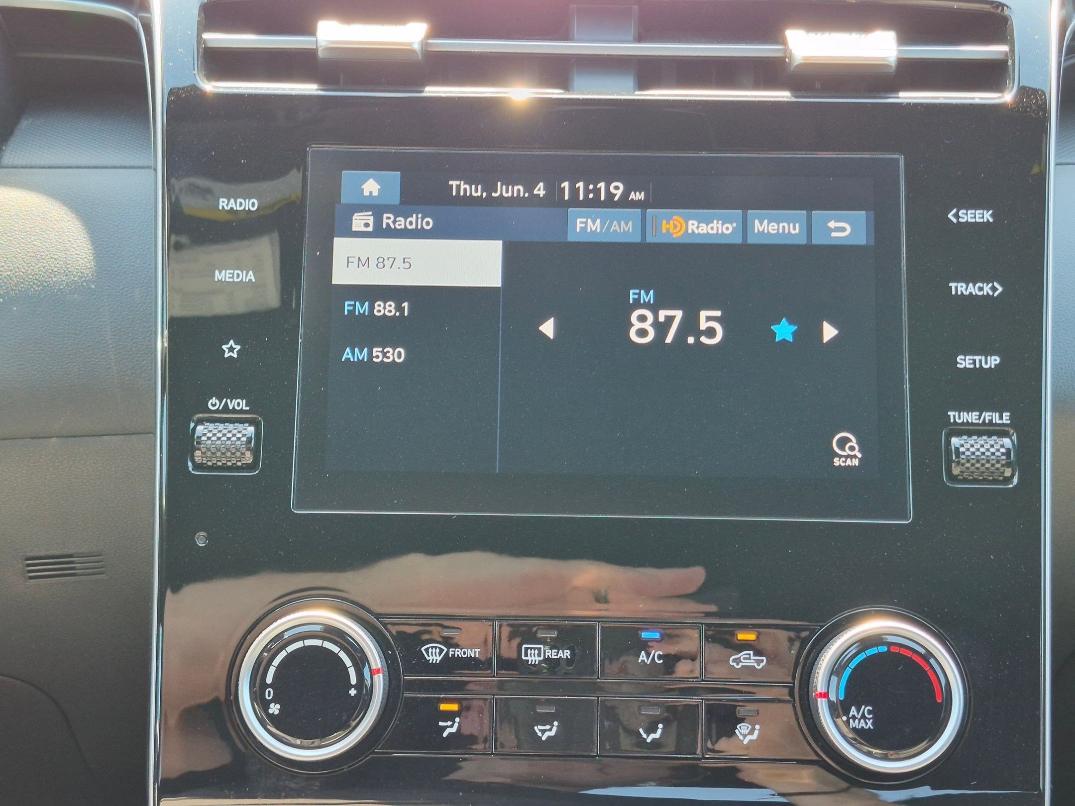 2023 Hyundai Santa Cruz SE - Photo 22