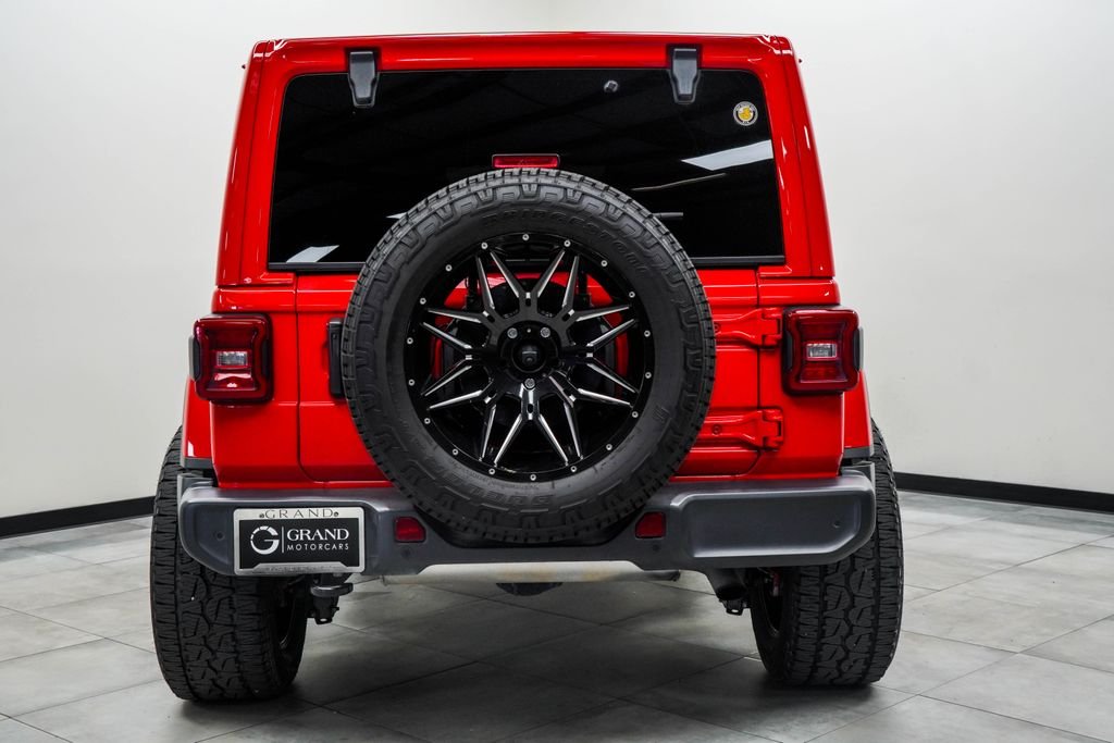 Used 2021 Red Jeep Unlimited Sahara Altitude image 11