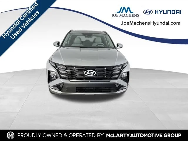 Used 2025 Silver Hyundai SEL Convenience image 4