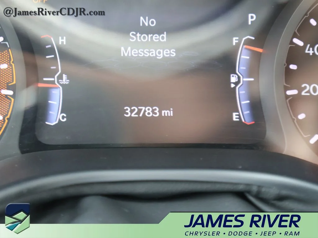 Used 2025 Black Jeep Limited image 29