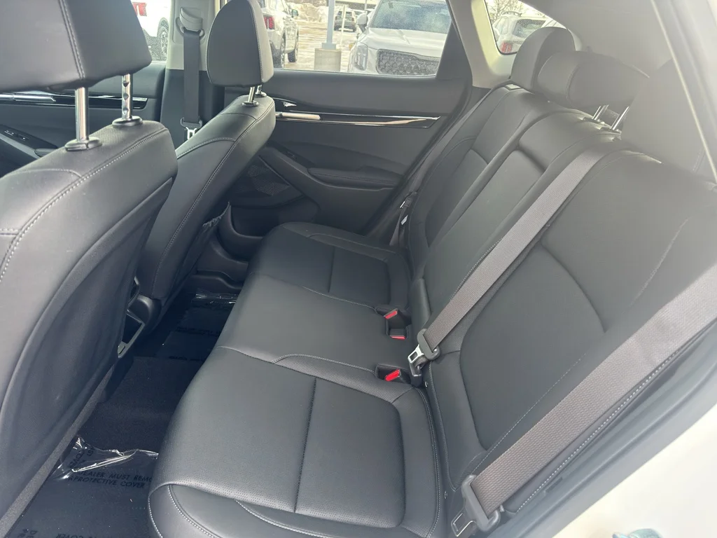 Certified Used 2024 White Kia SX image 12