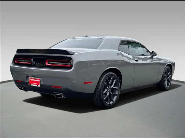 Used 2023 Destroyer Gray Clearcoat Dodge SXT image 4