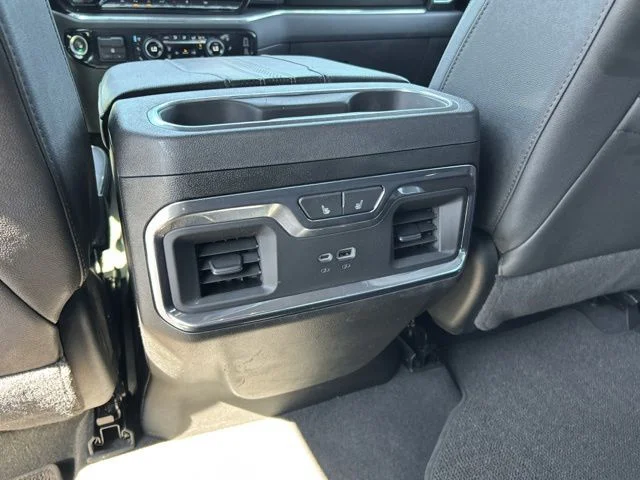 Used 2024 Red Chevrolet High Country image 21
