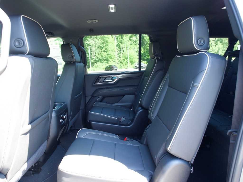2026 GMC Yukon XL Elevation - Photo 14