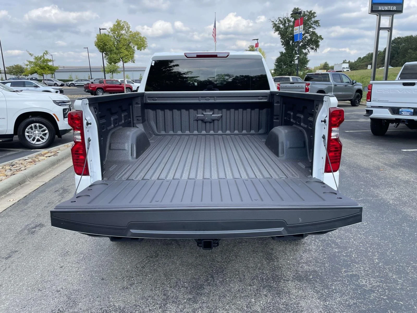 New 2026 Summit White Chevrolet Custom Trail Boss image 13