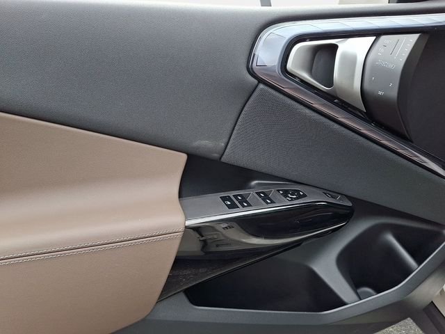 New 2026 Dune Grey Metallic BMW 30 xDrive image 10
