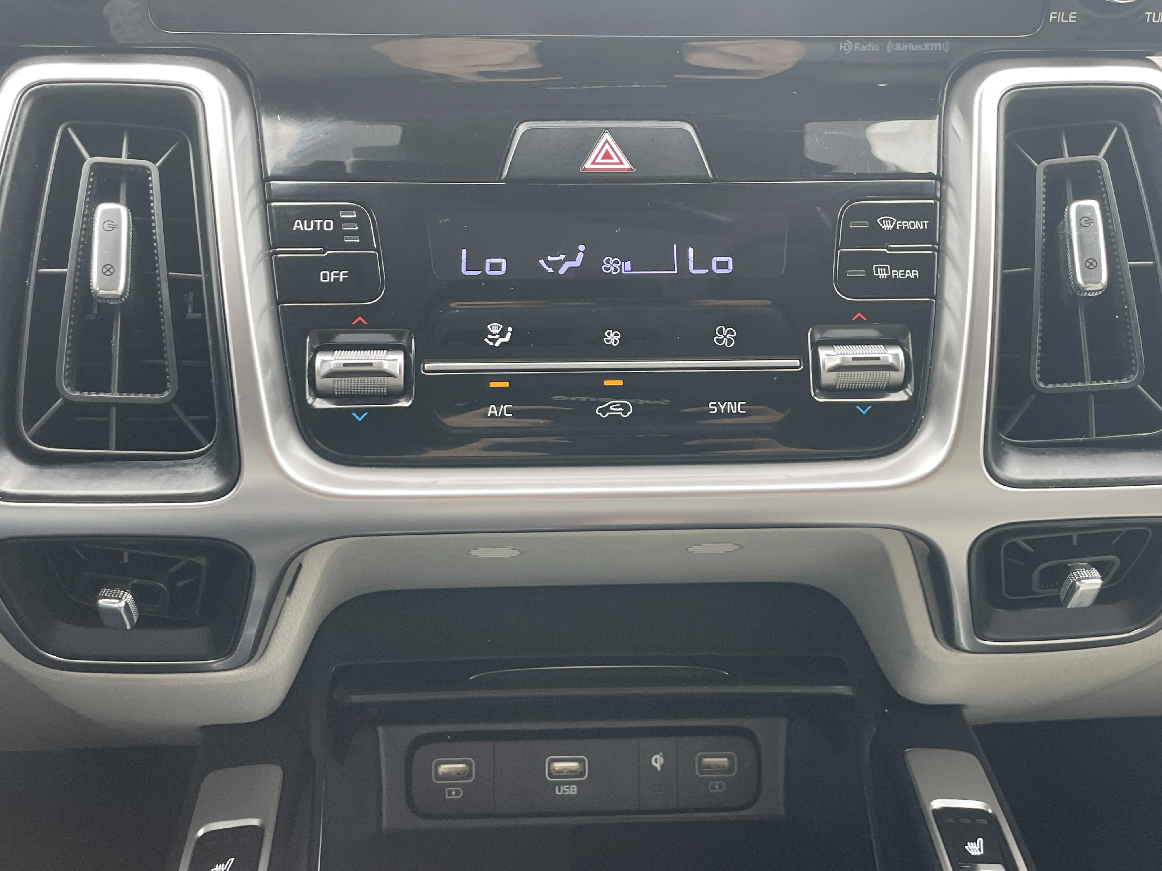 Used 2023 Aruba Green Kia X-Line EX image 25