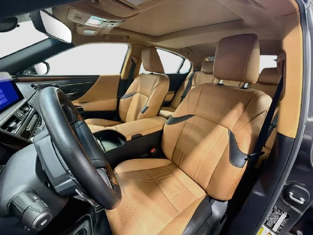 Certified Used 2025 Gray Lexus 300h Ultra Luxury image 10