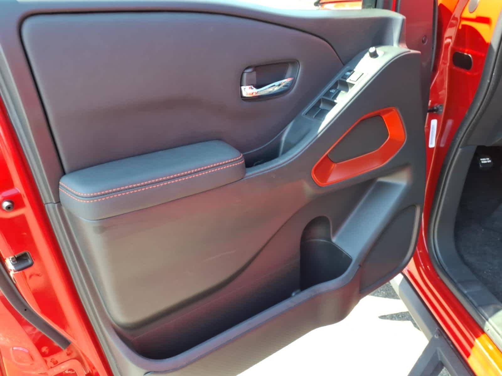 Certified Used 2024 Red Alert Nissan PRO-4X image 10