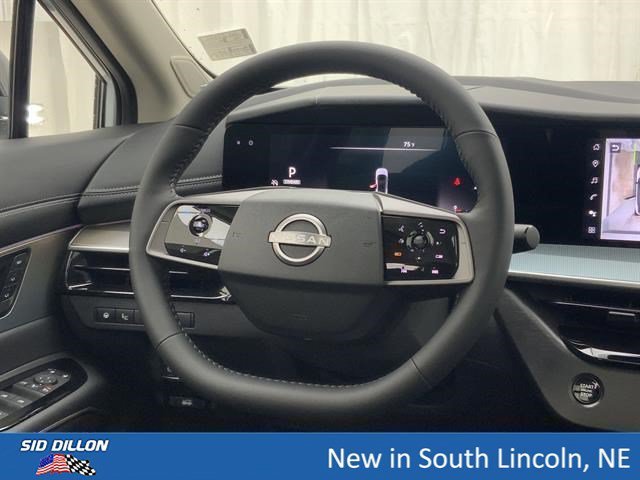 New 2026 Everest White Pearl Tricoat Nissan Platinum image 9