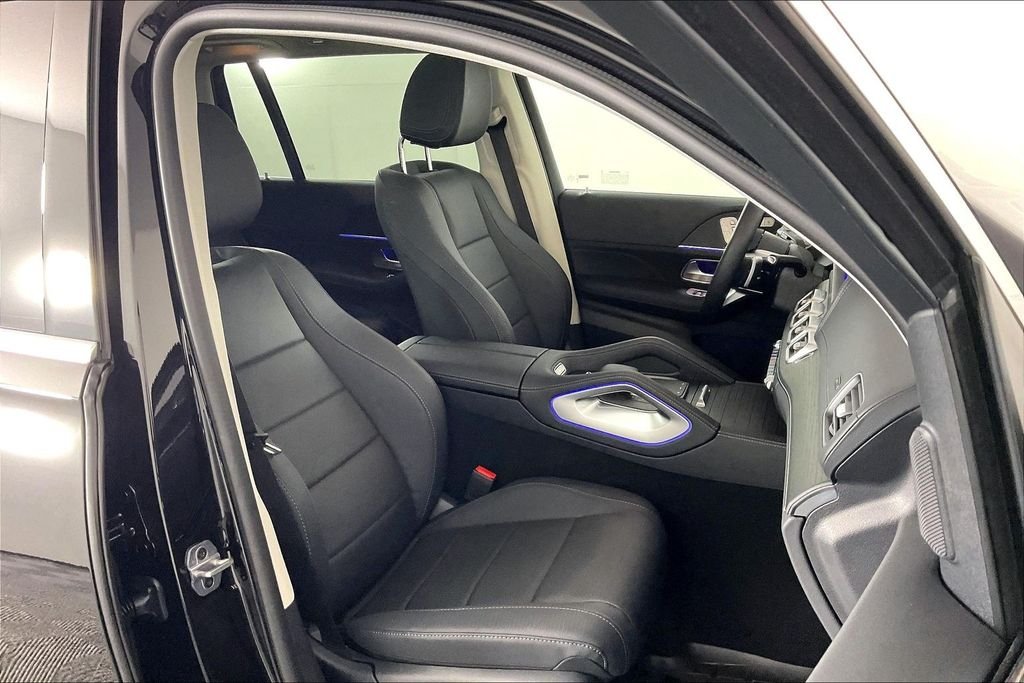 2026 Mercedes-Benz GLS Base - Photo 7