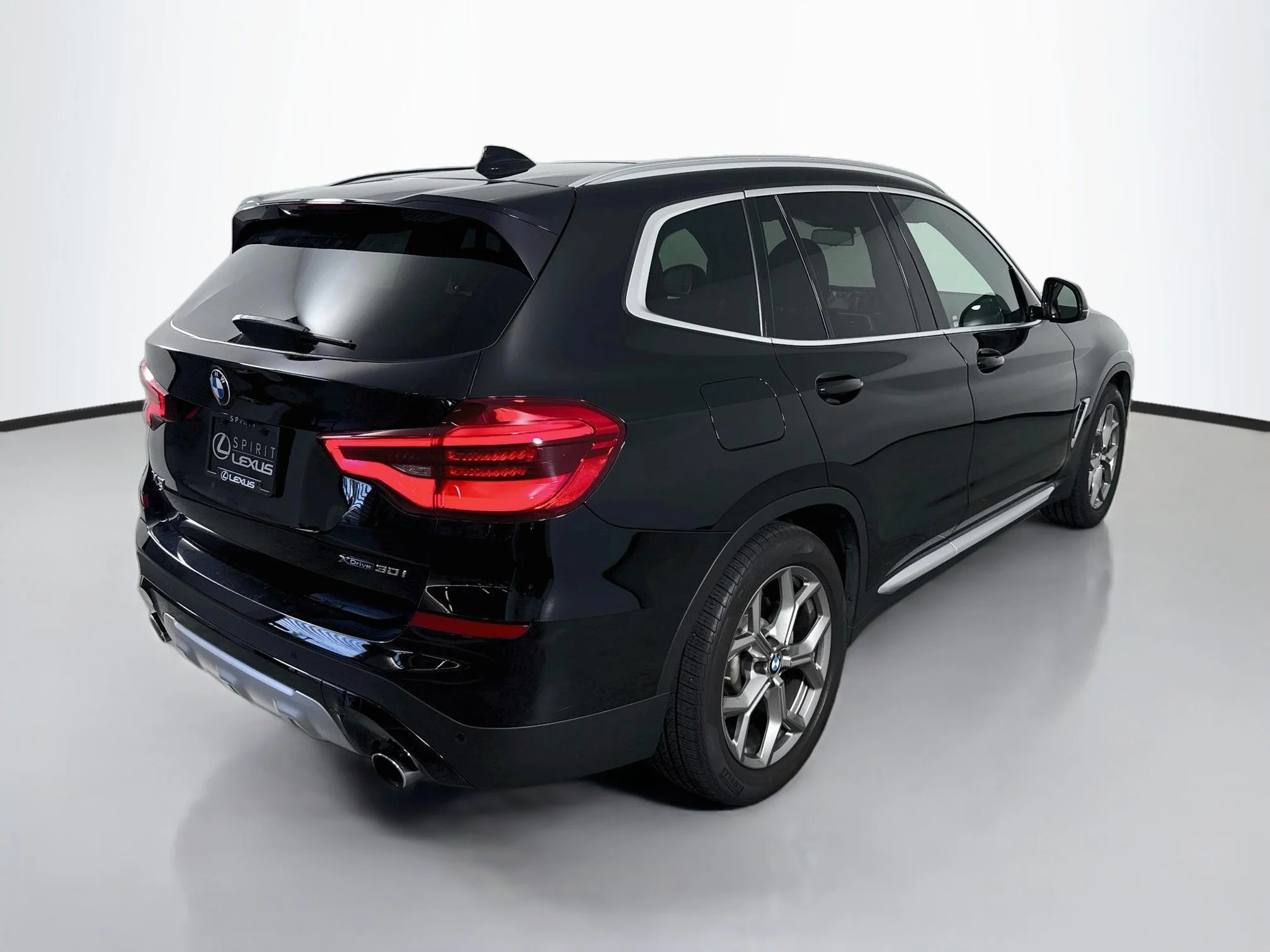 Used 2020 Jet Black BMW xDrive30i image 7