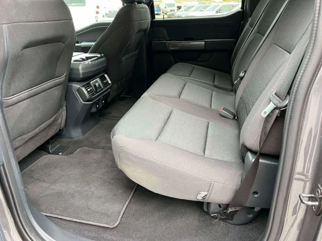 Certified Used 2023 Gray Metallic Ford XLT image 19