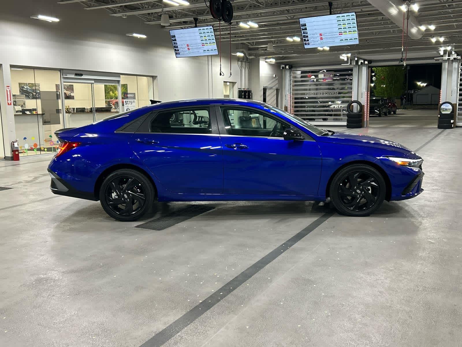 2026 Hyundai Elantra SEL - Photo 7