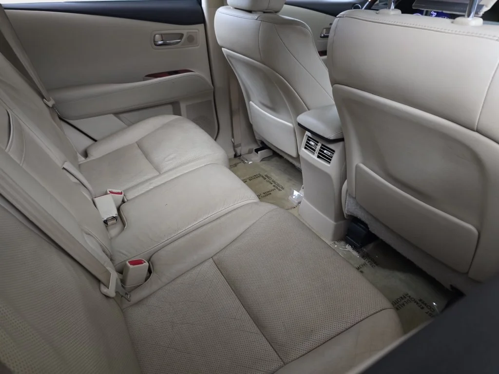 Used 2010 White Lexus 450h image 13