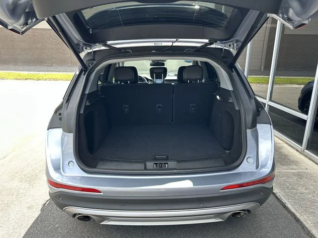 Used 2022 Blue Lincoln Standard image 23