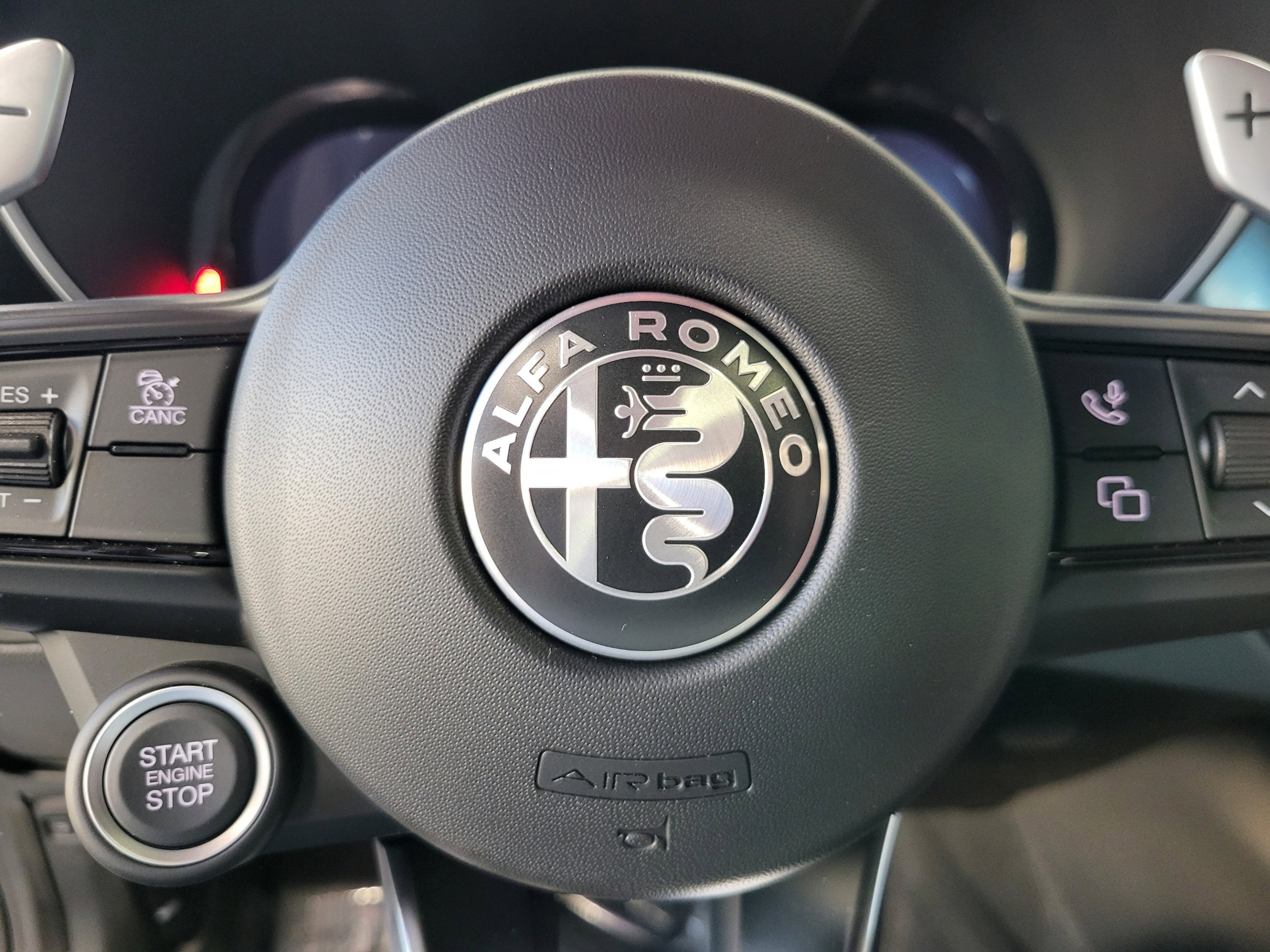 New 2025 Moonlight Gray Metallic Alfa Romeo  image 63