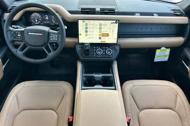 New 2026 Woolstone Green Land Rover X-Dynamic SE image 12