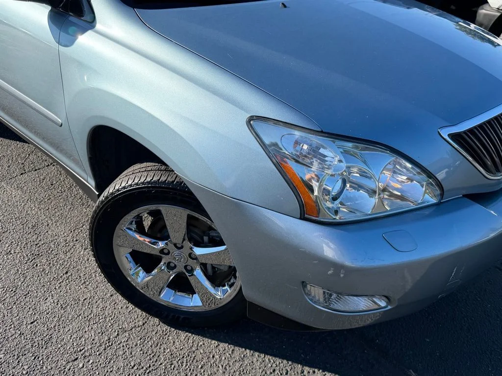 Used 2007 Lexus RX 350 with VIN 2T2HK31UX7C030537 for sale in Kirkland, WA