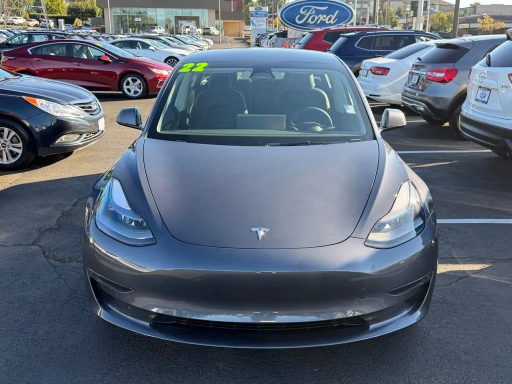 Used 2022 Midnight Silver Metallic Tesla Long Range image 5
