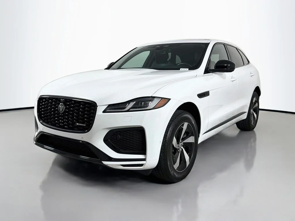 2024 Jaguar F-PACE P250 R-Dynamic S's photo