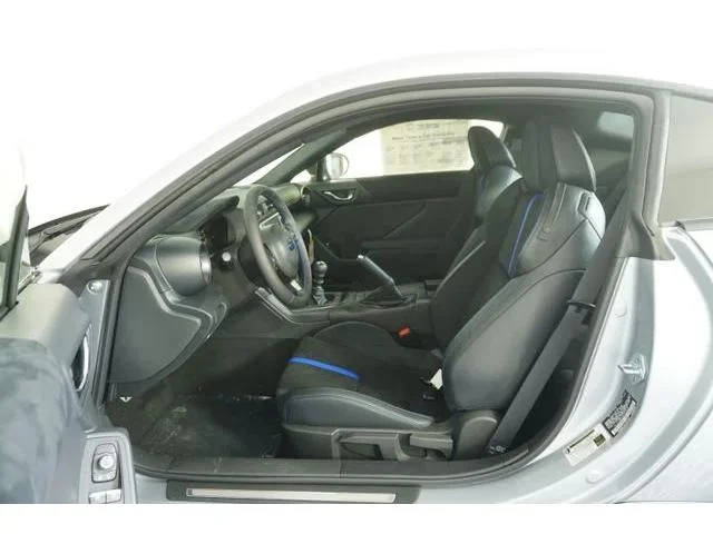 New 2026 ICE SILVER METALLIC Subaru tS image 9