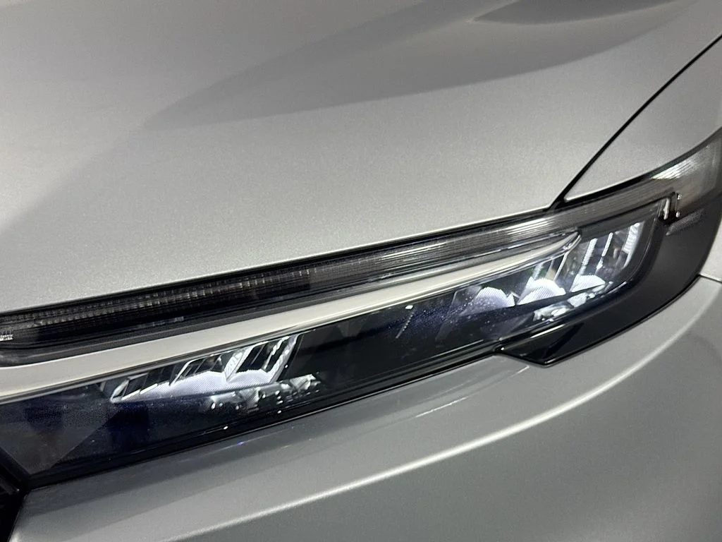 New 2026 Solar Silver Metallic Honda EX-L image 11