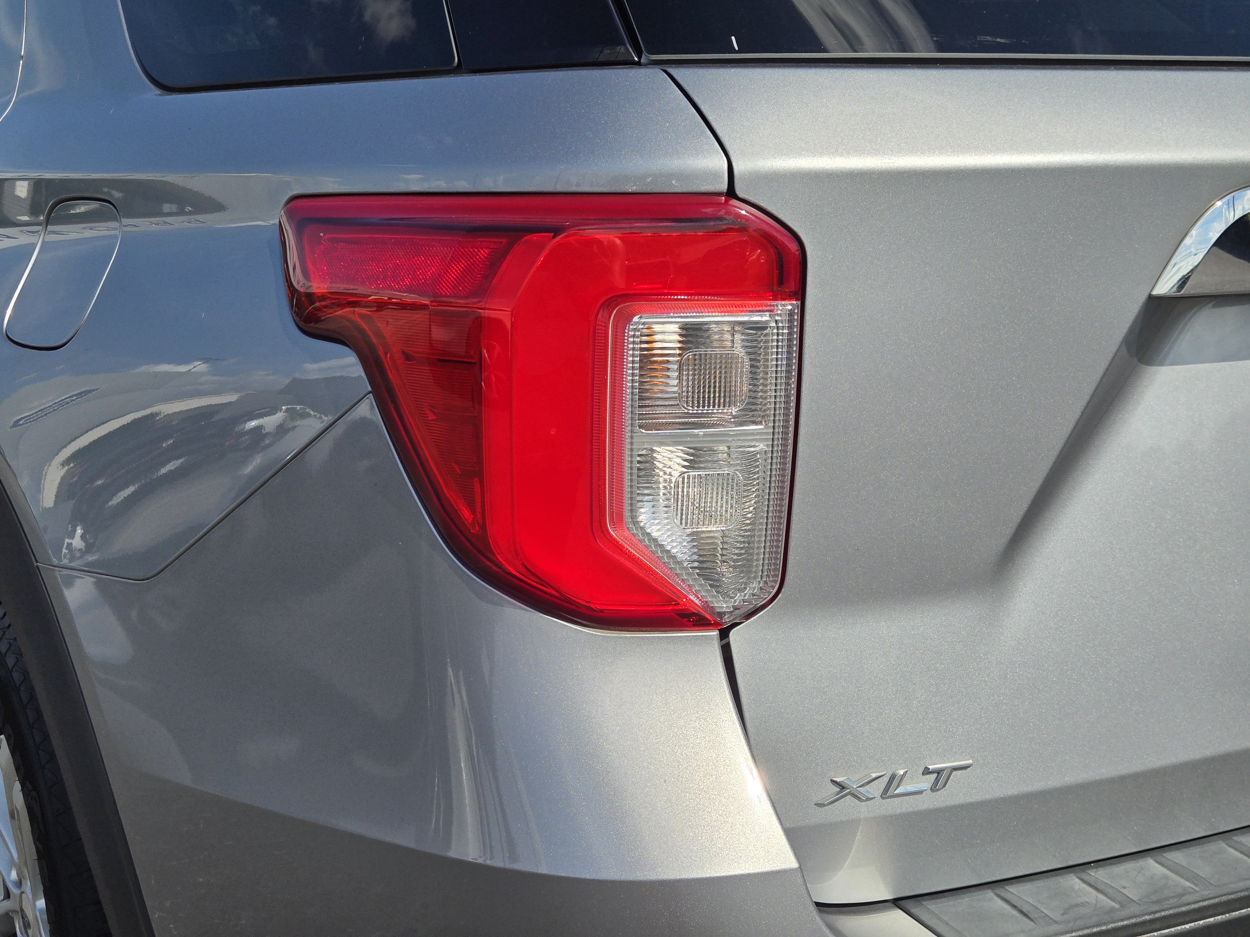 Certified Used 2023 Silver Metallic Ford XLT image 10
