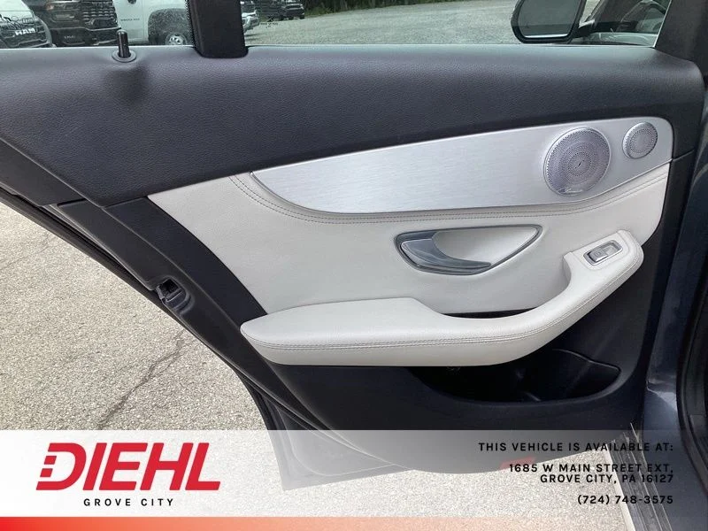 Used 2016  Mercedes-Benz C 300 image 12