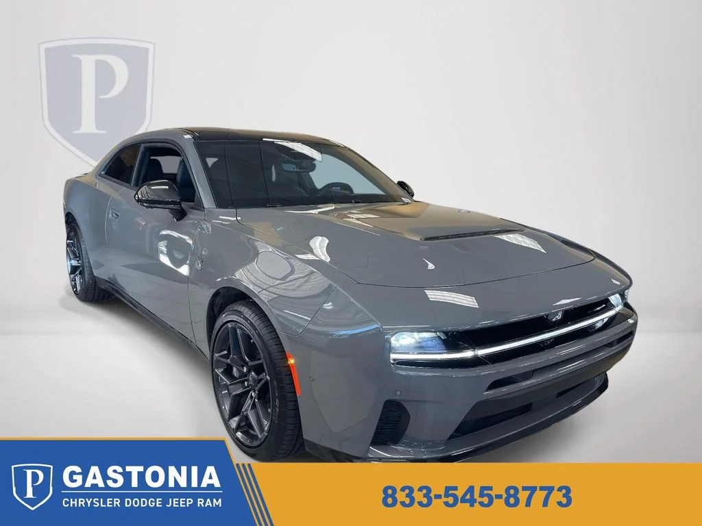 New 2026 Destroyer Gray Exterior Paint Dodge R/T Scat Pack image 1