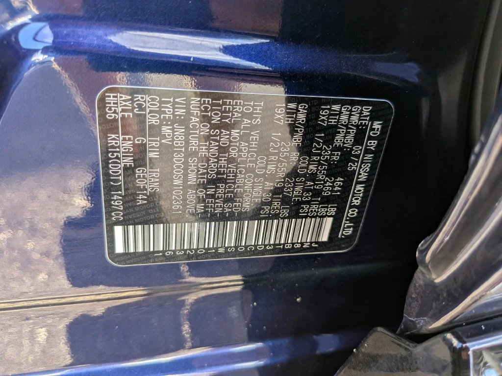 Used 2025 Blue Nissan Platinum image 38