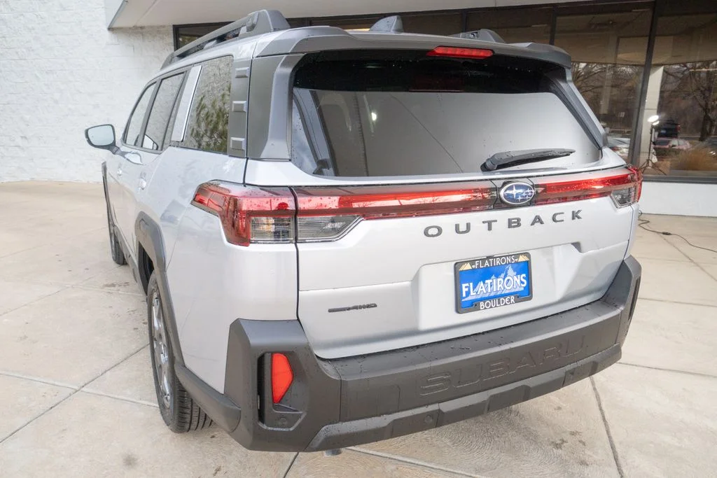 2026 Subaru Outback Premium - Photo 5