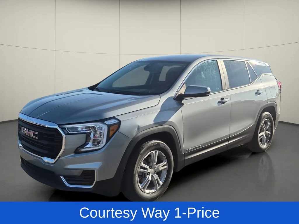 Used 2023 Silver GMC SLE image 4