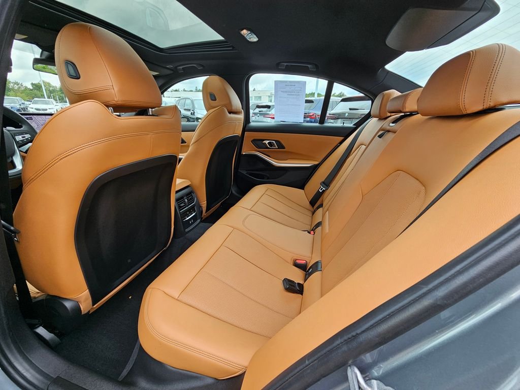Used 2024 Skyscraper Grey Metallic BMW 330i xDrive image 16