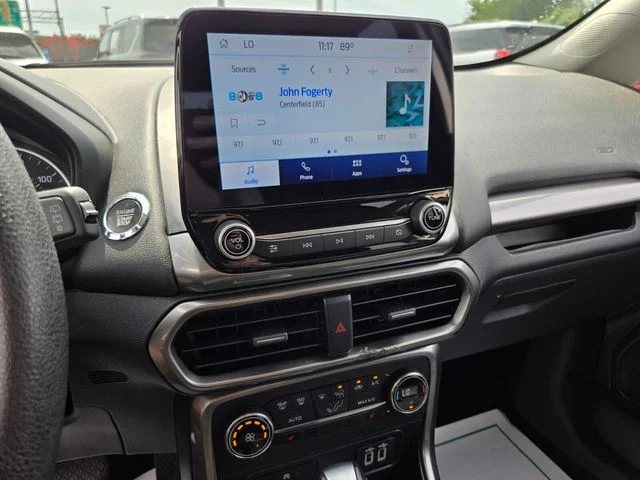 Used 2021 Black Ford SE image 26