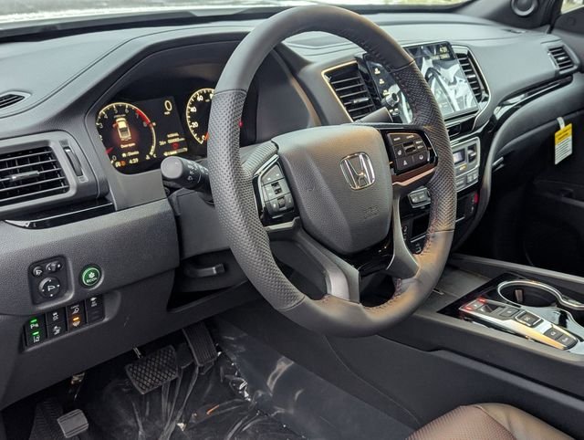 New 2026 Platinum White Pearl Honda Black Edition image 2