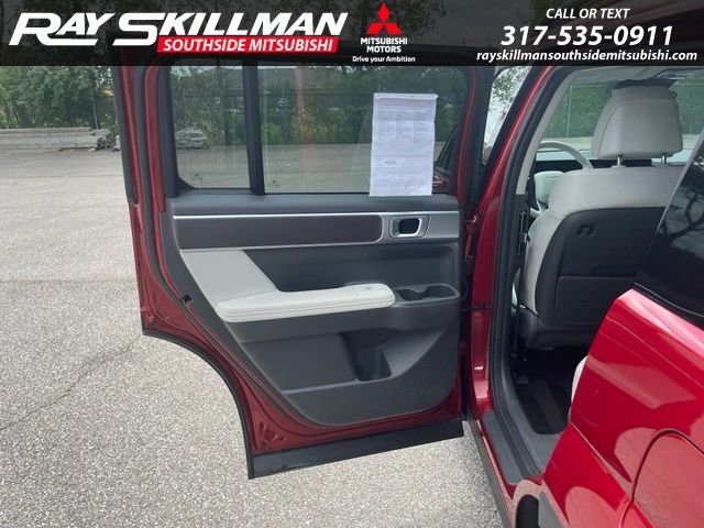 Used 2025 Red Hyundai SEL image 10