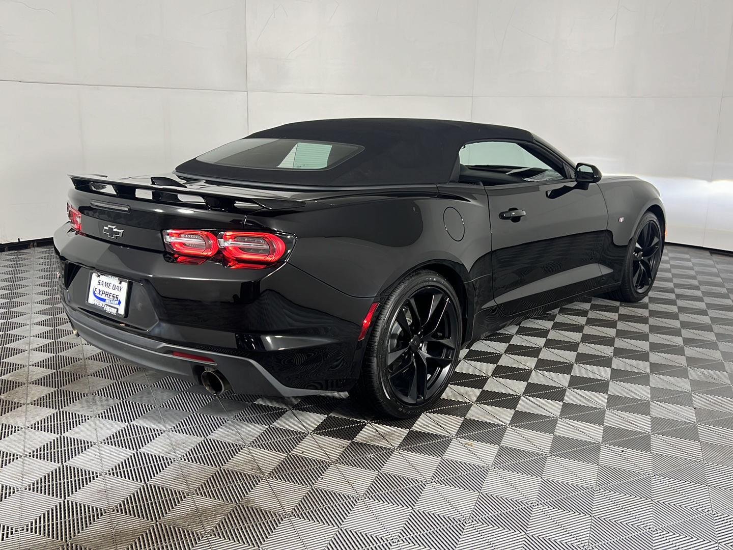 Used 2023 Black Chevrolet 1LT image 5