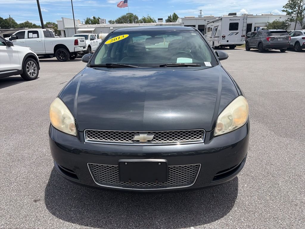 Used 2013 Gray Chevrolet LT image 10