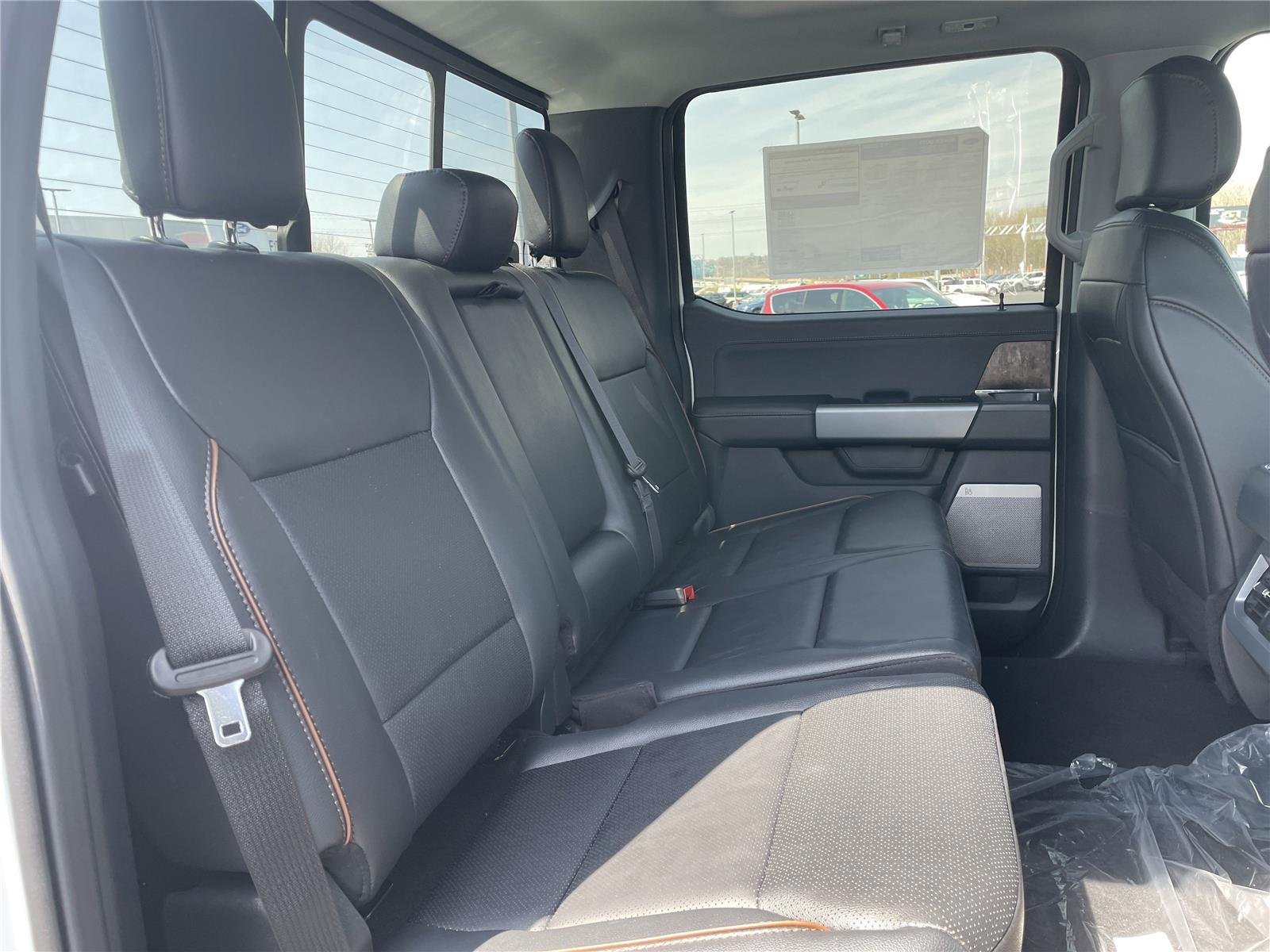 New 2026 Star White Metallic Tri-Coat Ford F-350® Lariat® image 71