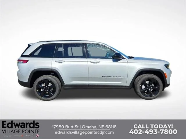 2025 Jeep Grand Cherokee Altitude - Photo 14