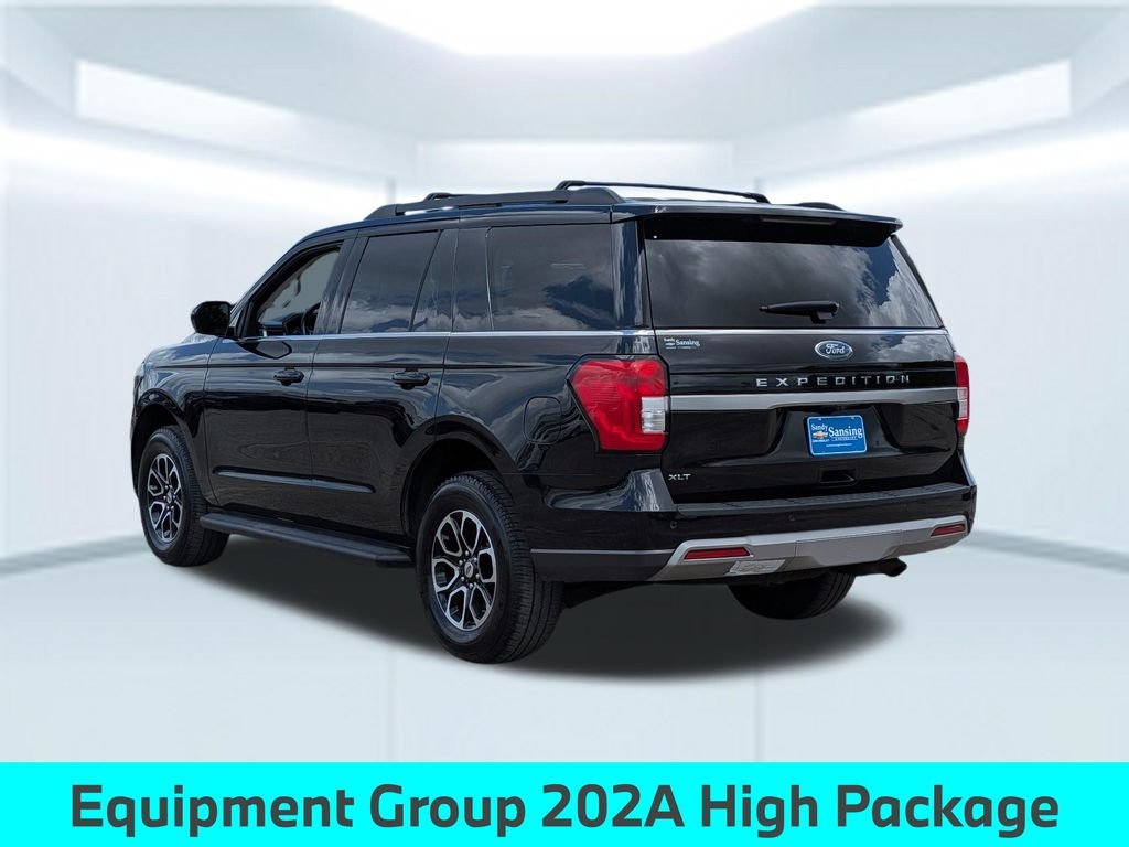 Used 2024 Black Ford XLT image 4