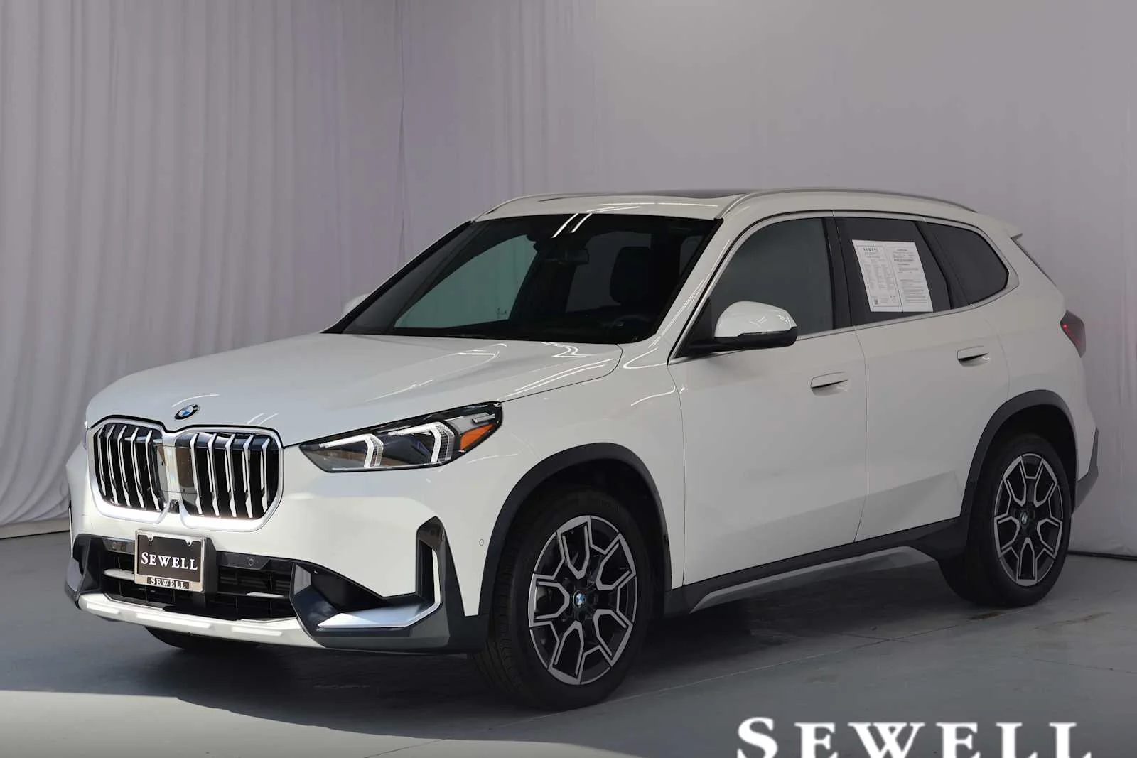 2025 BMW X1 xDrive28i