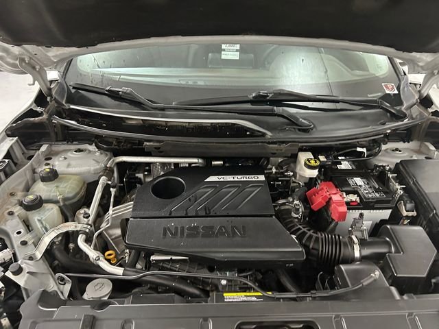 Used 2022 Silver Nissan SV image 21