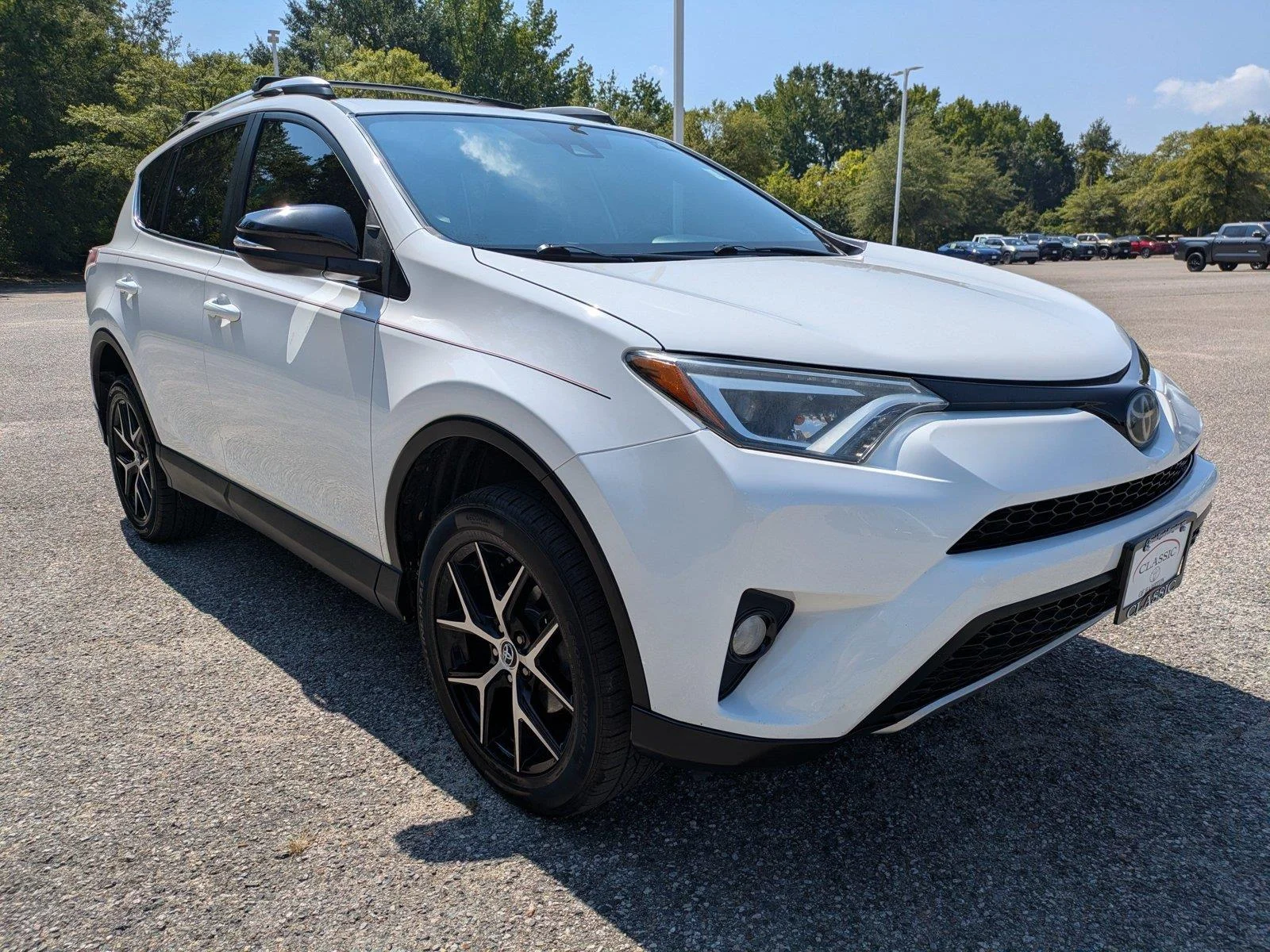 Used 2017 Super White Toyota SE image 2