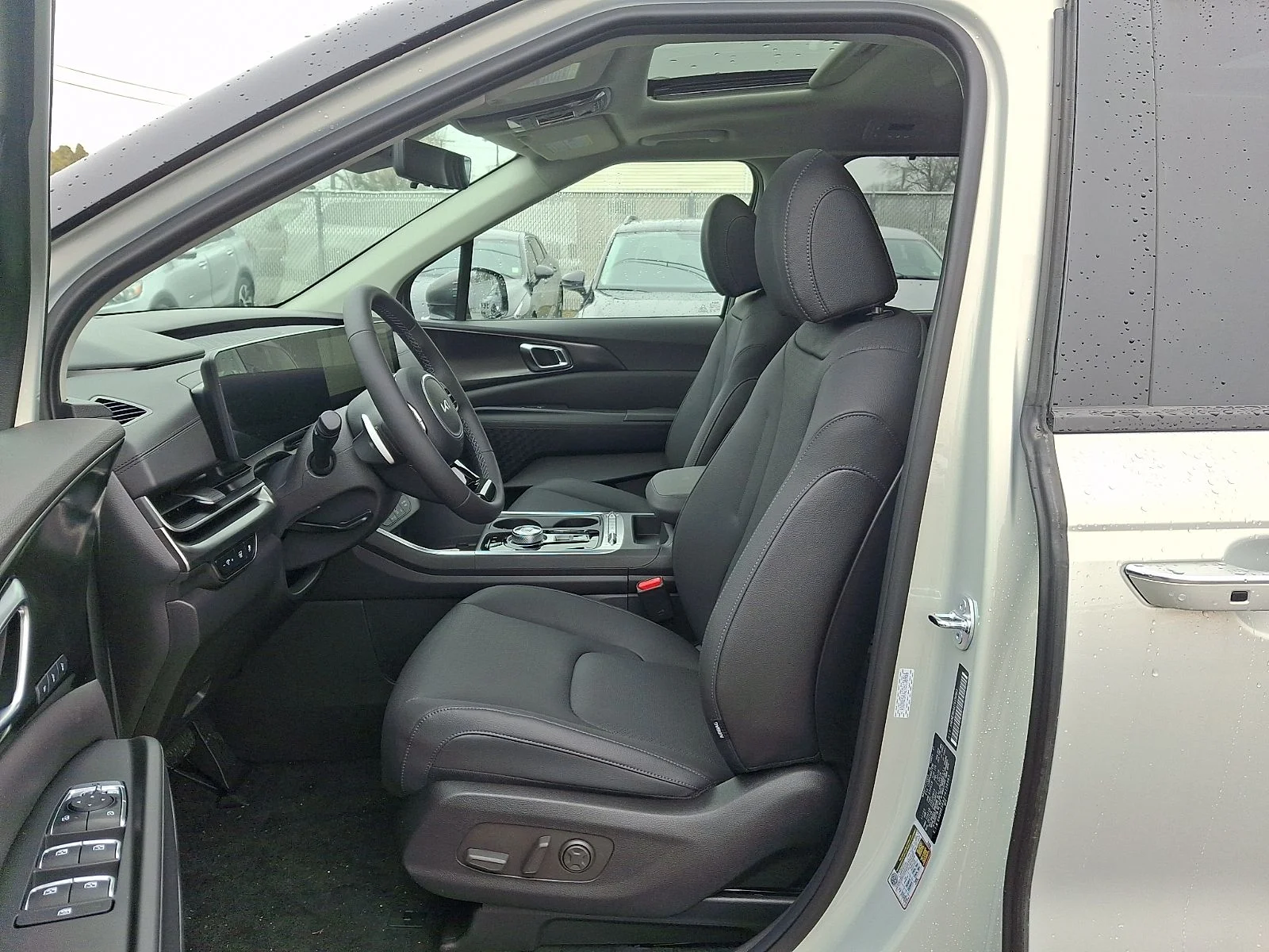 New 2026 White Kia SX Prestige image 12