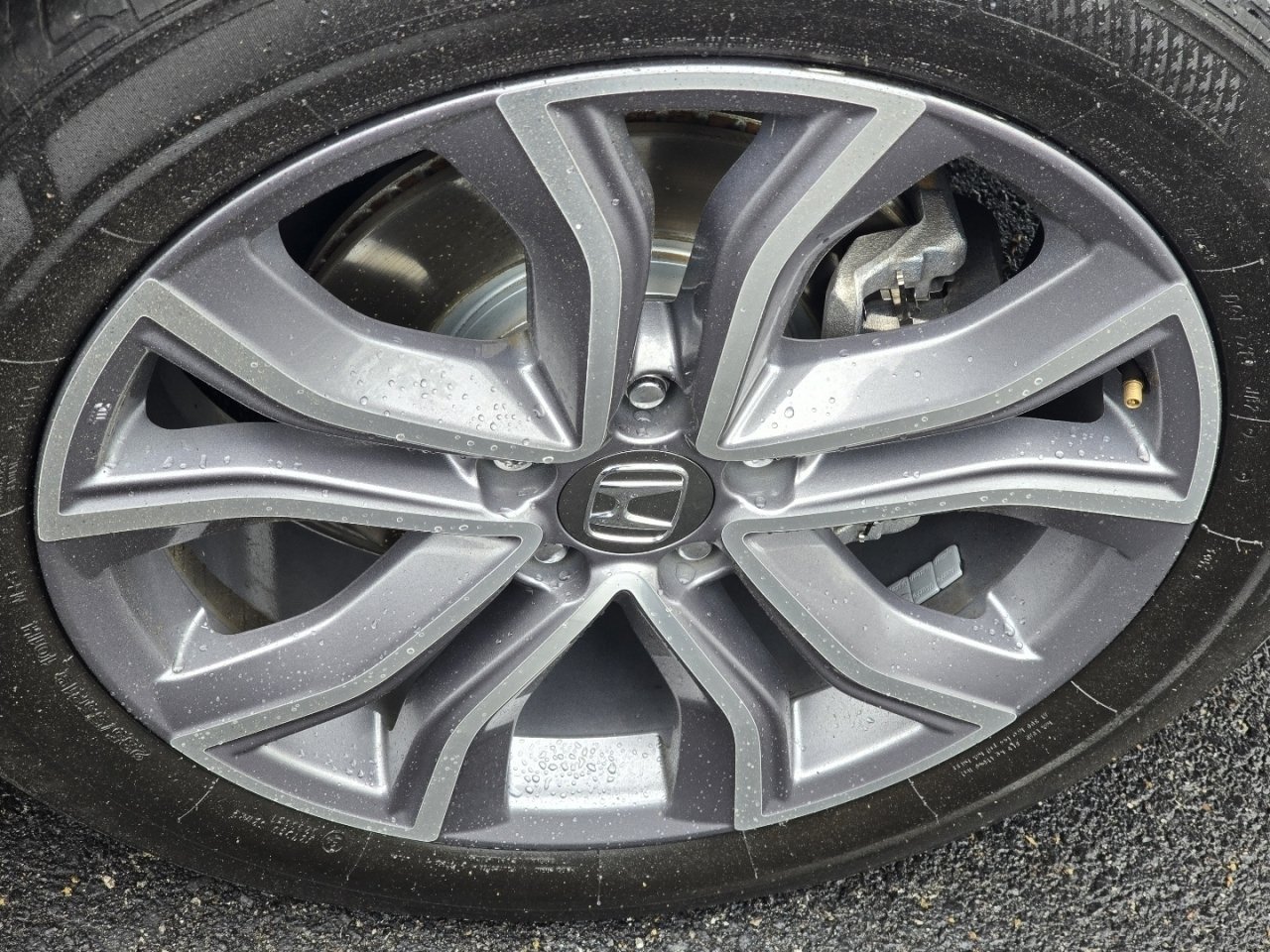 Used 2021 Gray Honda Touring image 18