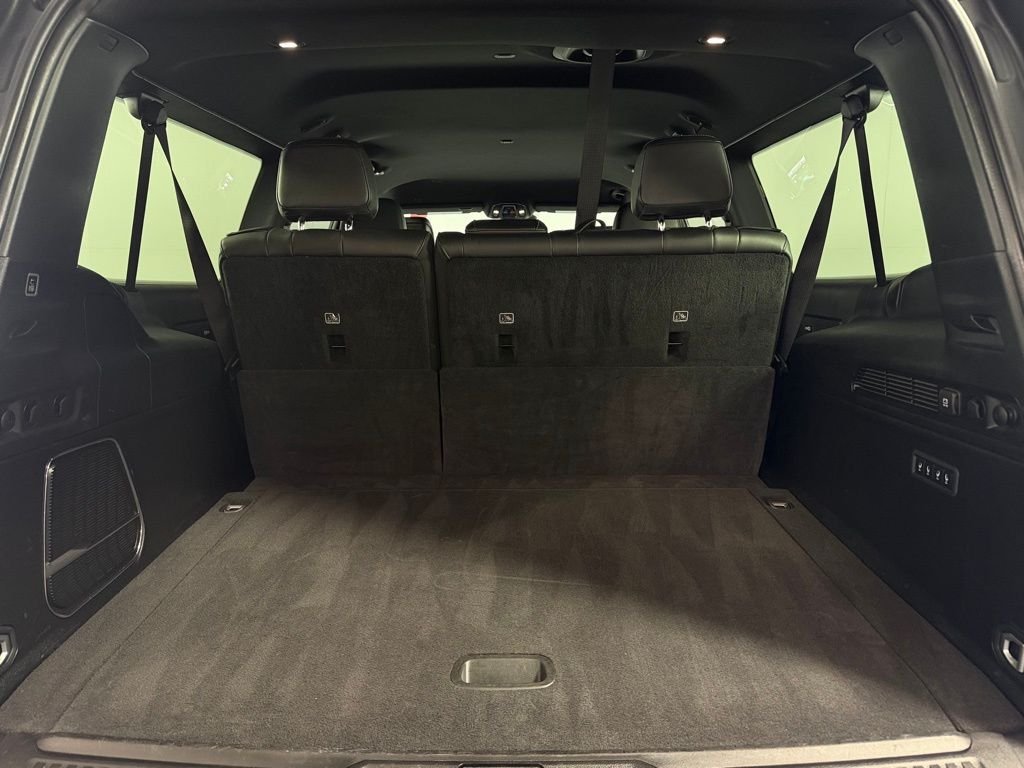 Certified Used 2025 White Jeep Base image 36