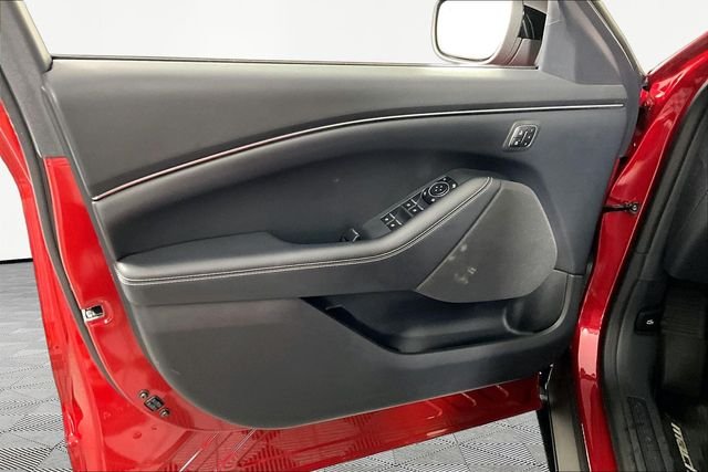 Used 2024 Red Ford Select image 19