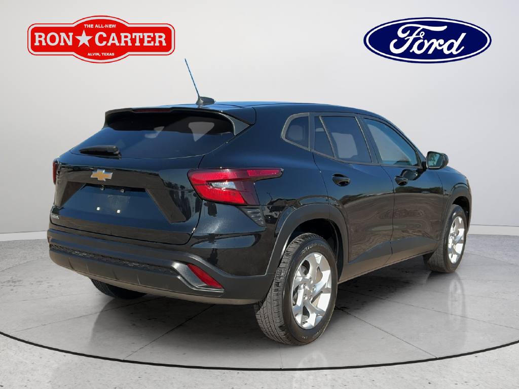 Used 2024 Black Chevrolet LS image 6